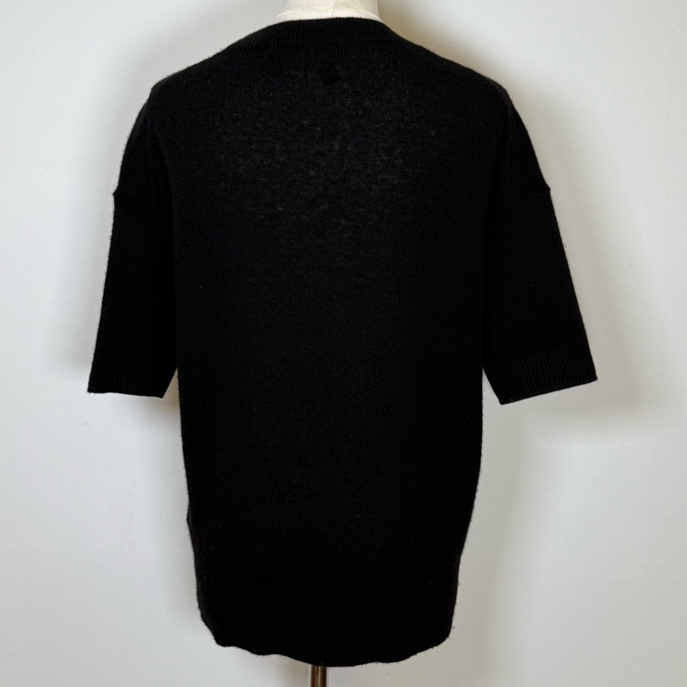 Theory Black Cashmere Short Sleeve Crewneck Sweater Women’s Size Small Soft Cozy - Picture 5 of 8